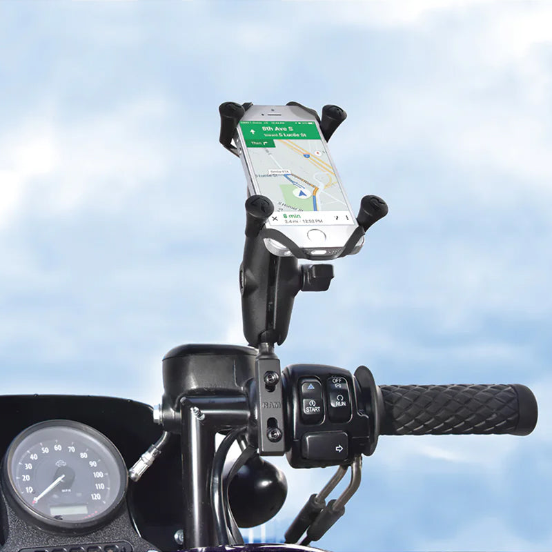 RAM Combination Brake/Clutch Reservoir & U-Bolt X-Grip Phone Kit