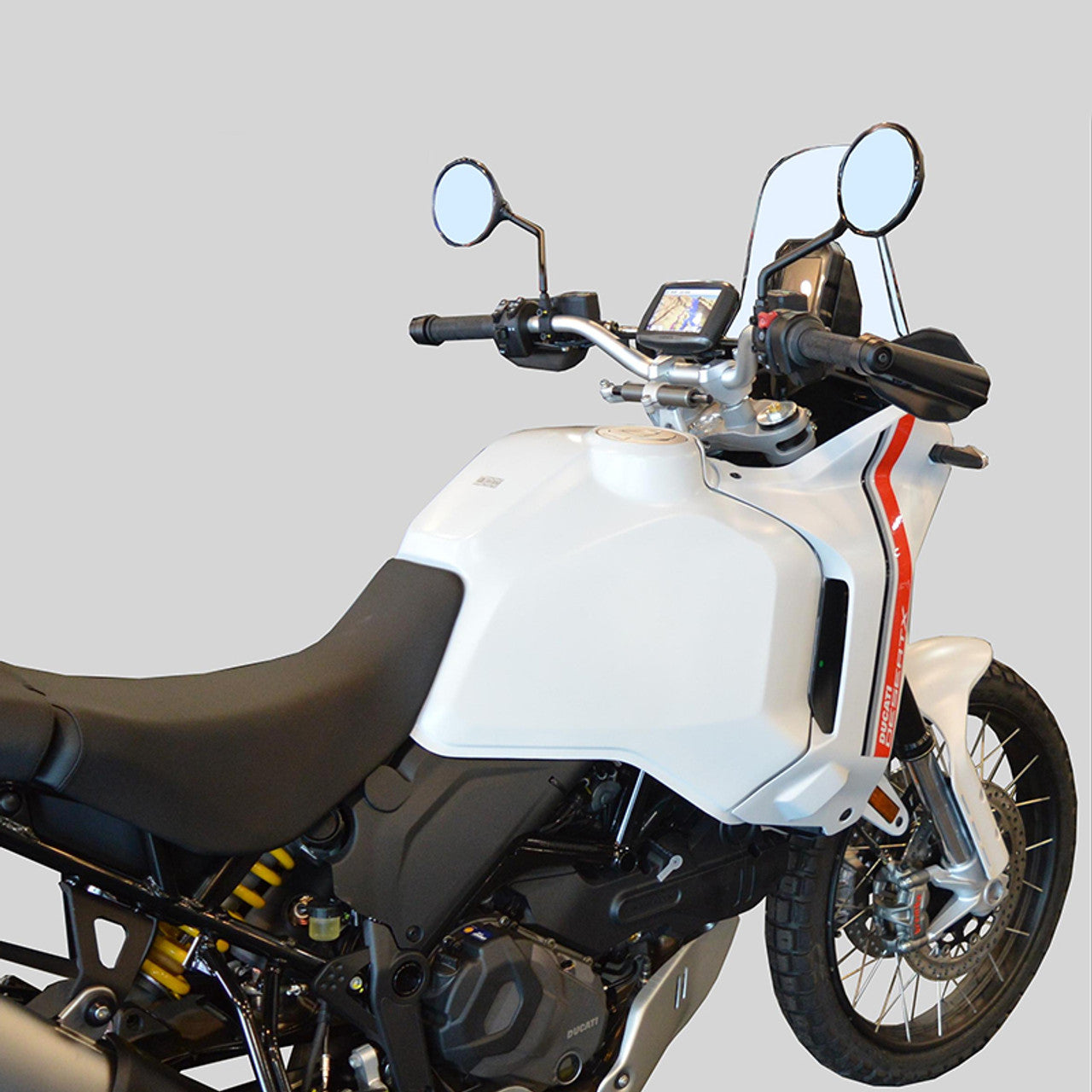 BikePenR Ultra Compact Metric Handlebar Clamp GPS Mount S-R1