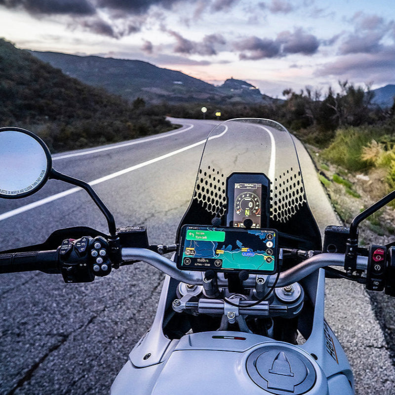 Remotek One Wireless Bluetooth Handlebar Controller for Android & iOS